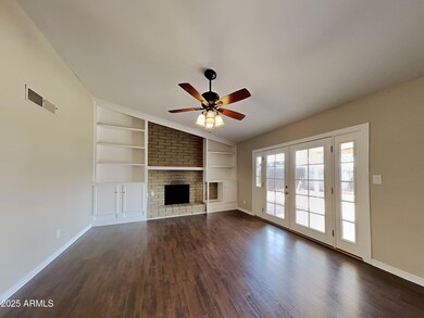 1006270.319 W Kristal Way