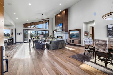 22810 Stone Wall Ct, Bend, OR 97701 - photo 5