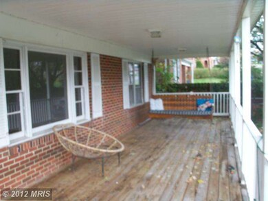 279 Stonewall St, Strasburg, VA 22657 - photo 3