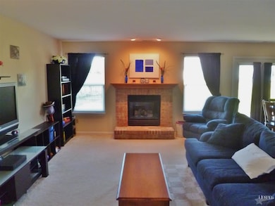 9315 Monique Dr, Fort Wayne, IN 46835 - photo 4