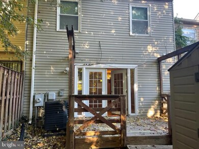 2336 Anvil Ln, Temple Hills, MD 20748 - photo 5