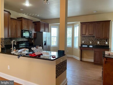 225 Whitley Dr unit 85, Chambersburg, PA 17201 - photo 4