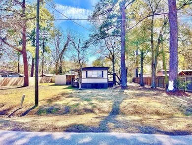 906 E Hanson St, Cleveland, TX 77327 - photo 3