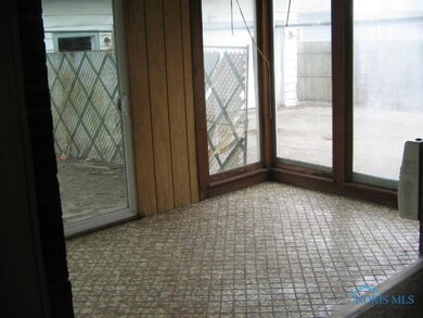 238 E Northgate Pkwy, Toledo, OH 43612 - photo 5