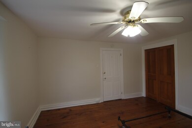 374 Sanatoga Rd, Pottstown, PA 19465 - photo 7