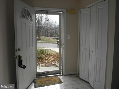 9422 Fens Hollow NW, Laurel, MD 20723 - photo 2