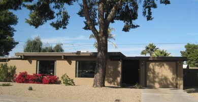 3710 E Altadena Ave