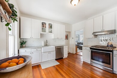 43 Goldsmith St unit 3, Jamaica Plain, MA 02130 - photo 7