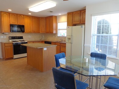 2362 Torrington Dr, Toms River, NJ 08755 - photo 4