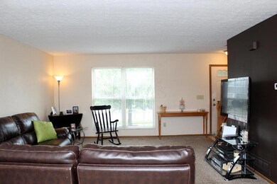 IMG_5684_Living Room