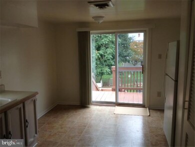 118 S Cedar Ave unit B, Maple Shade, NJ 08052 - photo 3