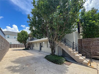 3821 Laurel Street, facing the parking lot. Reserv