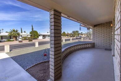 FrontPatio_1238