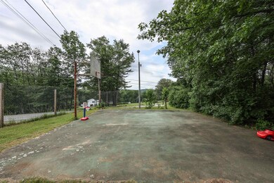 3 Goodhue Rd, Boscawen, NH 03303 - photo 4