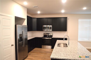 1911 Meridian Loop, Temple, TX 76504 - photo 4