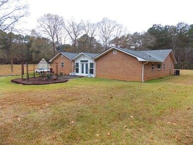 1008 Michael Dr, McComb, MS 39648 - photo 5