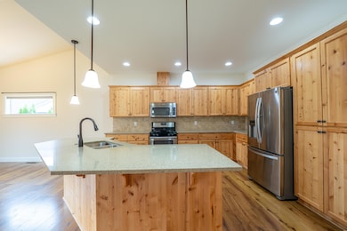 1752 NW Upas Ave, Redmond, OR 97756 - photo 7