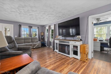 858 Allison Ave, Lorain, OH 44052 - photo 5