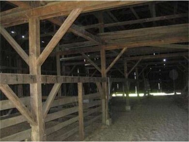 215 State Rd, Whately, MA 01093 - photo 5