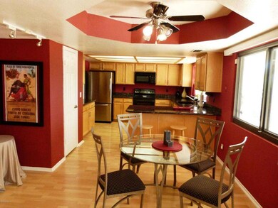 Kitchen and Dining area 4