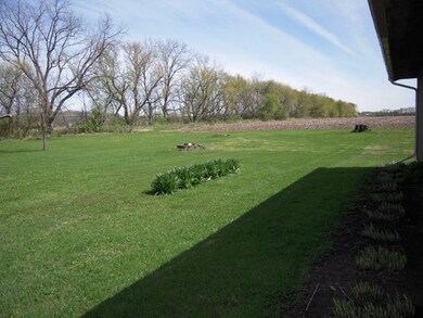 1722 S Fish Hatchery Rd, Fitchburg, WI 53575 - photo 2