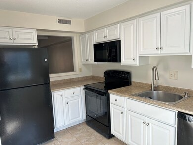 13 Beals Cove Rd unit E, Hingham, MA 02043 - photo 6