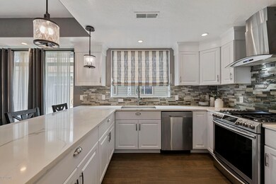 Listing_429920_Photo_4
