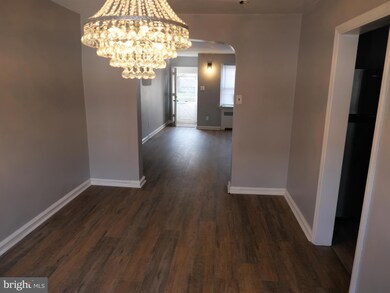 631 Andover Rd, Upper Darby, PA 19082 - photo 6