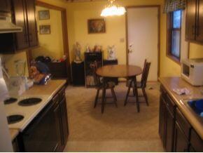 384 Pheasant Run Dr, Batesville, IN 47006 - photo 5