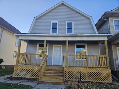 1604 Grange Ave, Racine, WI 53405 - photo 3