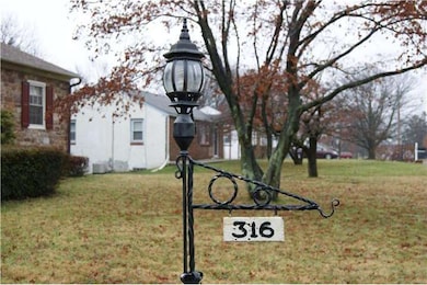 316 Heston Ave, Norristown, PA 19403 - photo 2