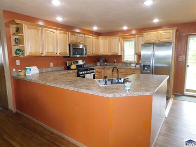 17 Rutledge Dr, Terre Haute, IN 47803 - photo 6