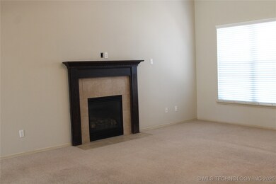 3008 W Mobile Place, Broken Arrow, OK 74011 - photo 4