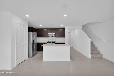 10113 Treasure Oaks Ct, Jacksonville, FL 32221 - photo 7