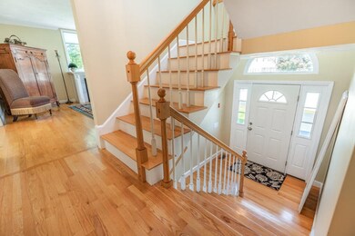 42 Beacon St, Stoneham, MA 02180 - photo 5