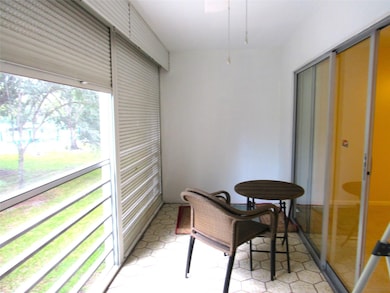 3001 Portofino Isle unit G2, Coconut Creek, FL 33066 - photo 6