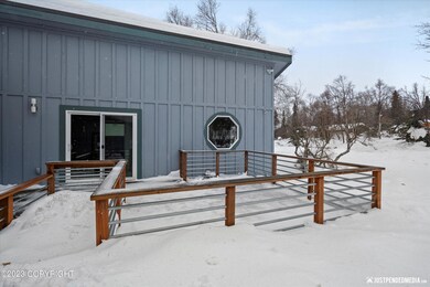 Spacious Porch off Entry