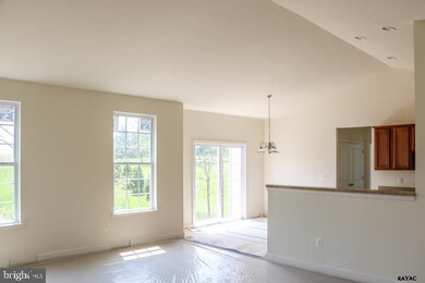 17 Kestrel Dr unit 98, Gettysburg, PA 17325 - photo 7