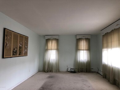 539 Muir Ave, Hazleton, PA 18201 - photo 2