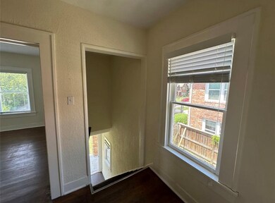 2421 Isabella 1 2 St, Houston, TX 77004 - photo 6