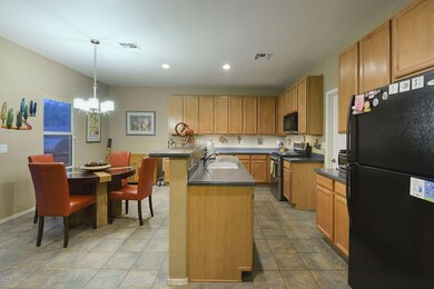 EAT IN KITCHEN