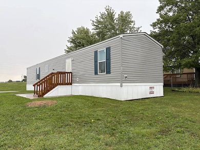 138 SE 46th St, Topeka, KS 66609 - photo 4