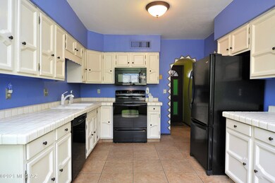 Spacious Kitchen