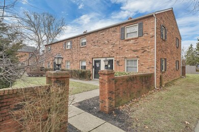 2-web-or-mls-4762-merrifield-pl