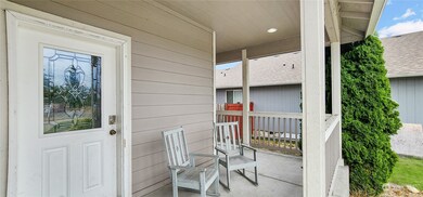 14939 Mountain View Ct SE, Yelm, WA 98597 - photo 2