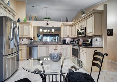 9644 Sills Dr E unit 203, Boynton Beach, FL 33437 - photo 3