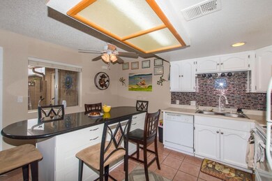 08 Kitchen