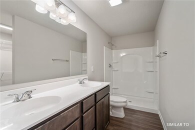 9720 NW 82nd Ave, Johnston, IA 50131 - photo 7