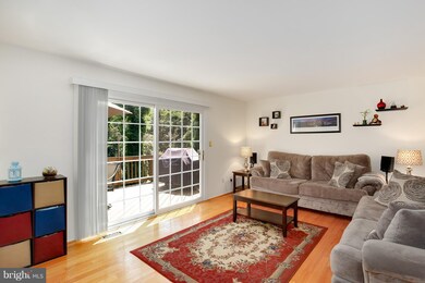 2514 Ebony Rd, Parkville, MD 21234 - photo 6