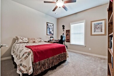 18429 Astor Dr, Fayetteville, AR 72704 - photo 7